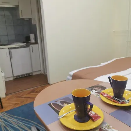 Baross-hat 4 Apartment
